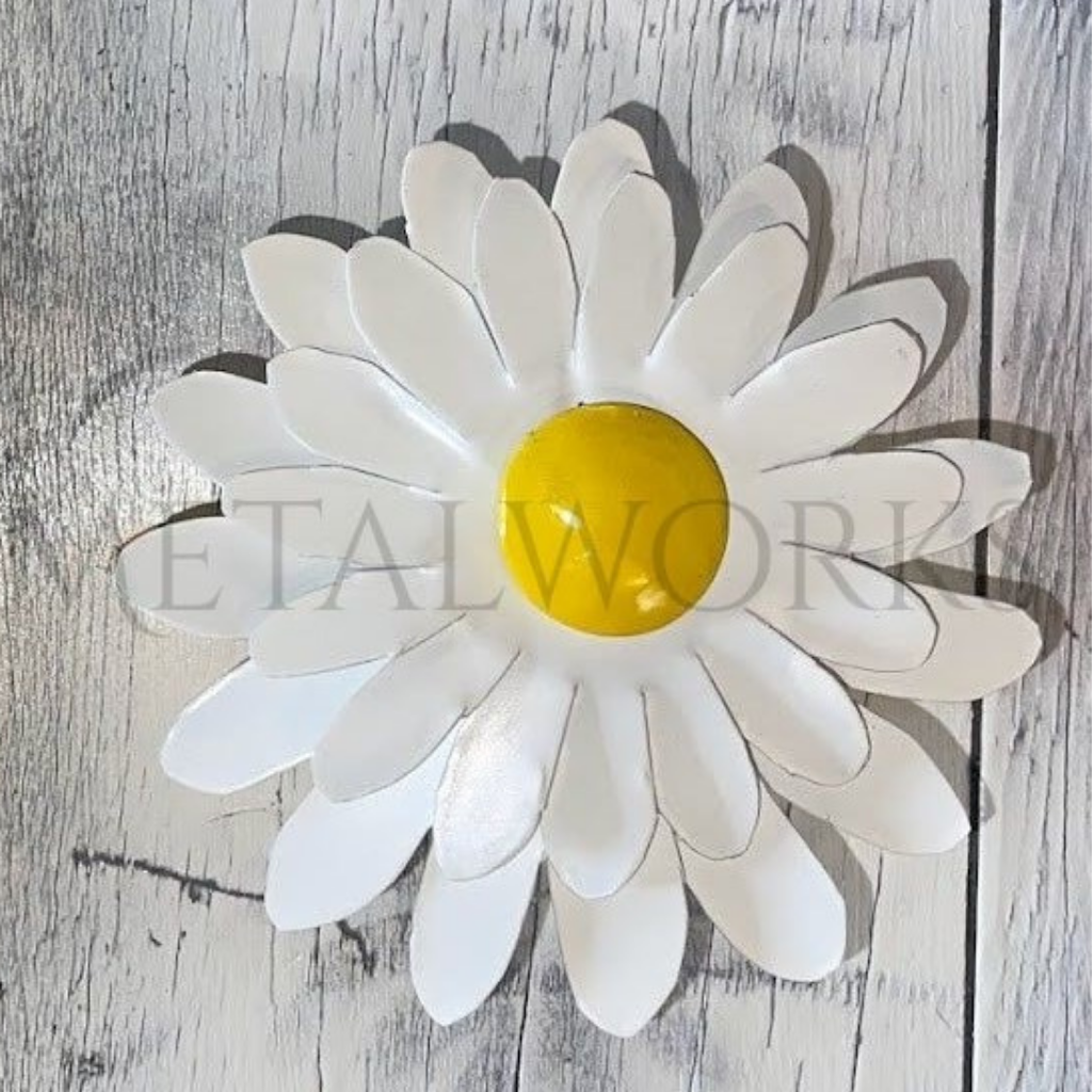 Sweet Daisy Metal Flower